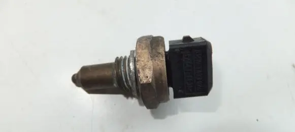BMW 5 E60 E61 Coolant temperature sensor 1433076