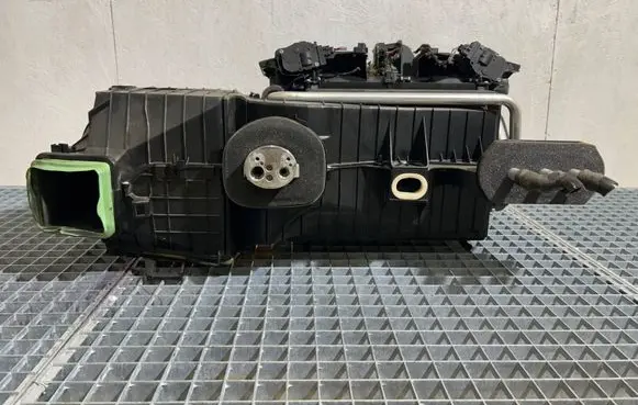 BMW 5 F10 F11 Interior heater climate box assembly X5854002 0265830