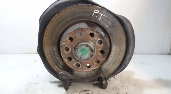 Volkswagen PASSAT B7 USA Rear wheel bearing hub 