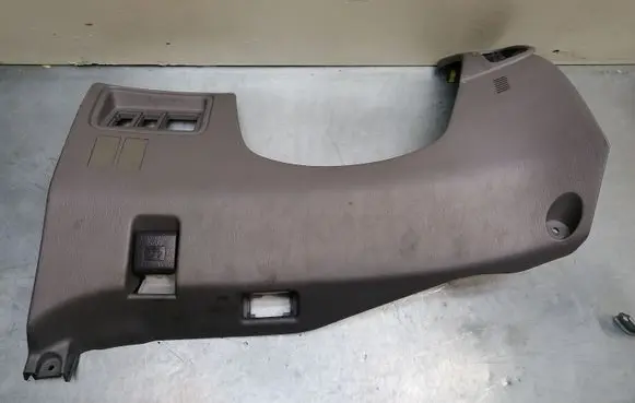 Toyota Prius (XW10) Dashboard lower bottom trim panel 5504547020