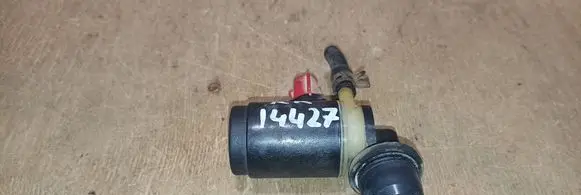Land Rover Range Rover P38A Windscreen/windshield washer pump