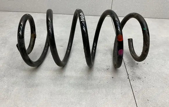 Ford Kuga II Front coil spring 