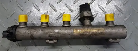 Volkswagen Touareg I Fuel main line pipe 059130089AB