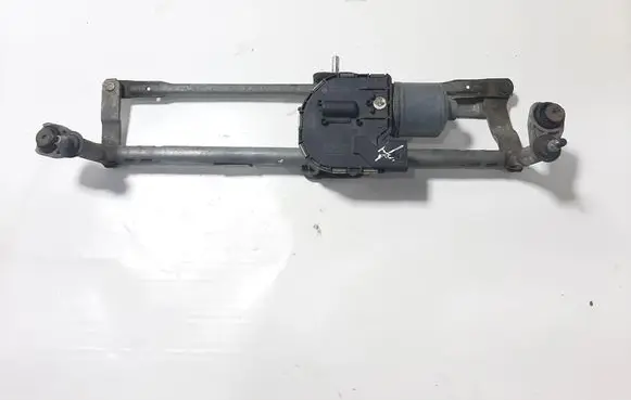 Volkswagen Golf VI Front wiper linkage and motor 1K1955023G 1K1955119E