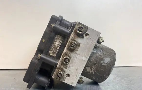 Subaru Legacy ABS Pump 0265231379 041108206624 27534AG010