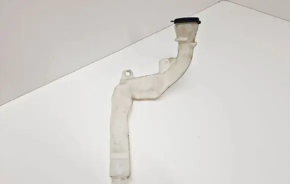 Peugeot 2008 I Window washer liquid tank fill tube 