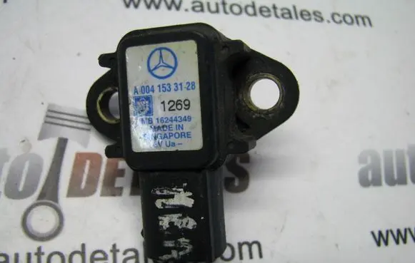 Mercedes-Benz A W168 Air pressure sensor A0041533128