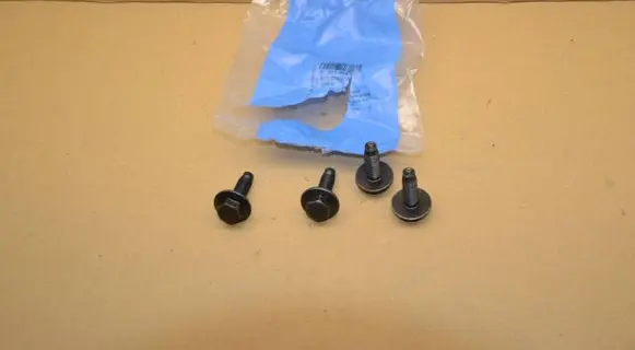 Audi Q5 SQ5 Nuts/bolts N91196402 11326