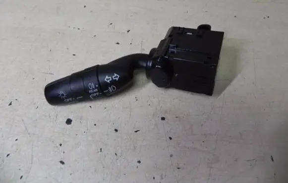 Honda Accord Indicator stalk M29843 N493