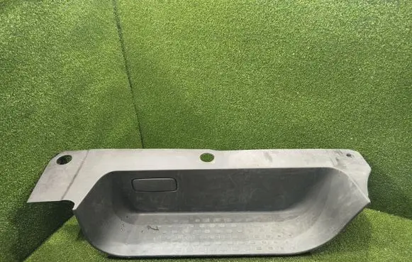 Renault Trafic III (X82) Front sill trim cover 93450152 769518239R