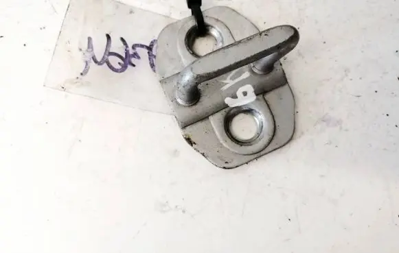 Dodge Caliber Front door lock loop/hook striker 