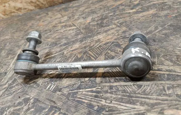 Rear anti-roll bar/stabilizer link