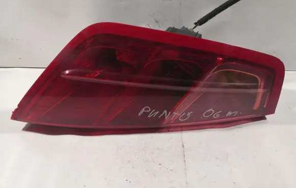 Fiat Punto (199) Rear/tail lights 27462101