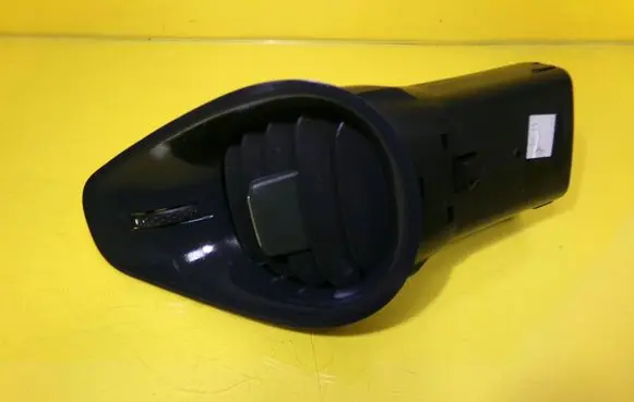 Renault Scenic II - Grand scenic II Dashboard side air vent grill/cover trim S0110231