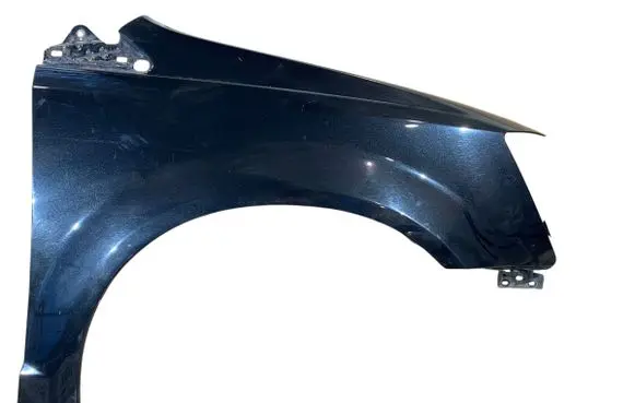 Chrysler Grand Voyager V Fender