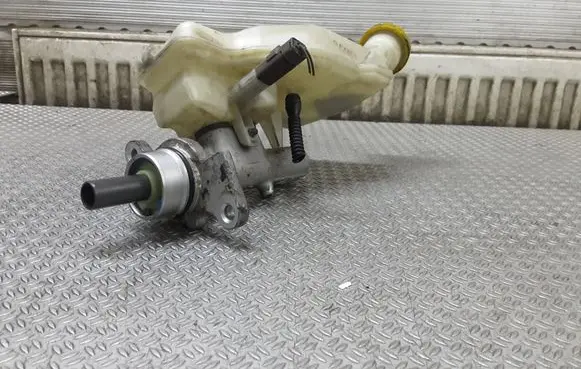 Citroen C3 Pluriel Master brake cylinder 122833