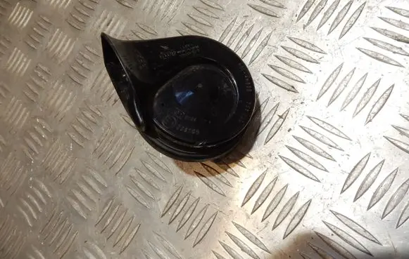 Volkswagen PASSAT B6 Horn signal 3C0951223 48118
