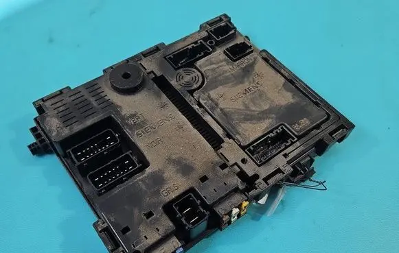 Peugeot 406 Central body control module 9640091280 IMPRK1466779