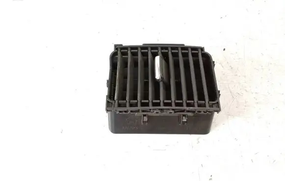 Jeep Grand Cherokee (WK) Dash center air vent grill 605972
