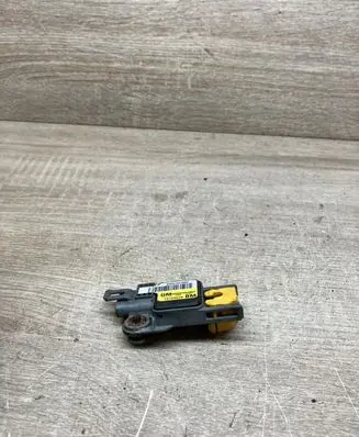 Opel Vectra C Airbag deployment crash/impact sensor 13123276 BM3276A28BP