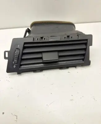 BMW 5 E60 E61 Dashboard side air vent grill/cover trim 5113001 6910732 14121810