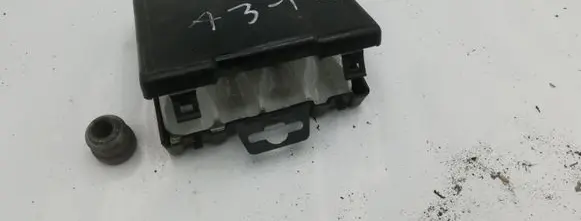 KIA Sorento Nuts/bolts NOCODE
