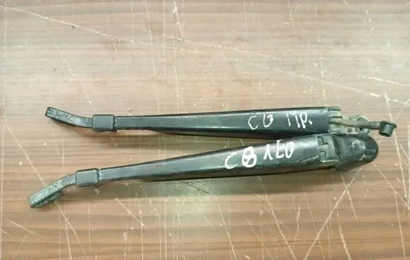 Peugeot Partner Rear wiper blade arm 