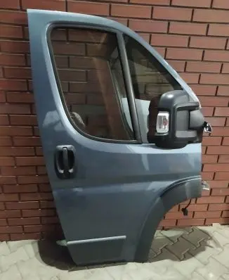 Fiat Ducato Front door