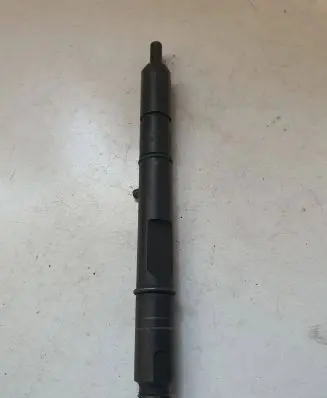 Audi A6 S6 C5 4B Fuel injector 059130201E