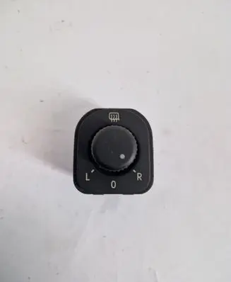 Volkswagen Golf V Electric window control switch 1K0959565F