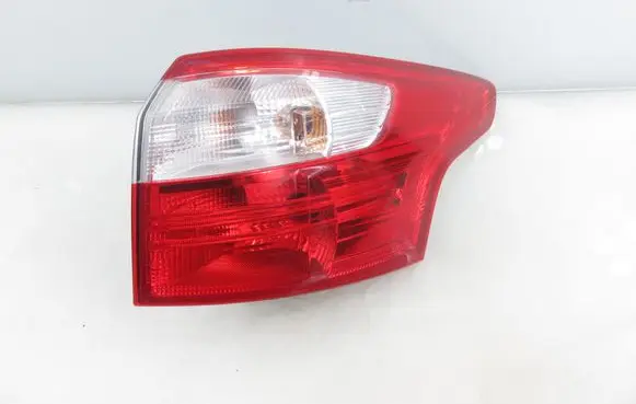 Ford Focus Rear/tail lights BM5113404G