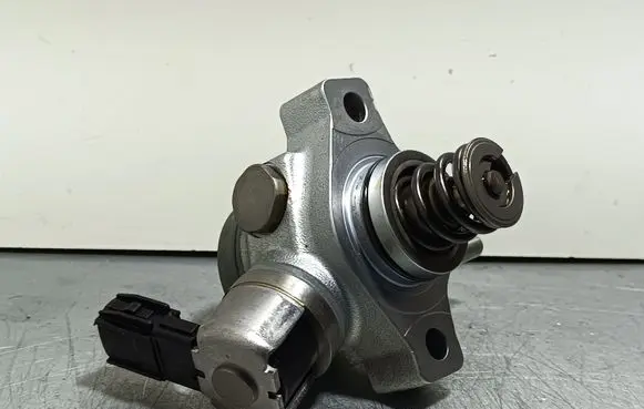 Subaru Forester SK Fuel injection high pressure pump 16625AA070 2961000330