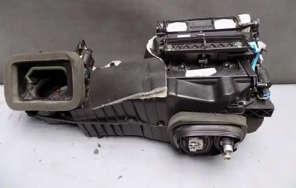 Interior heater climate box assembly