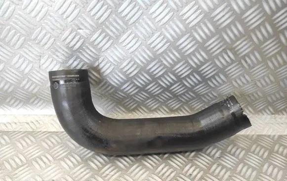 Intercooler hose/pipe