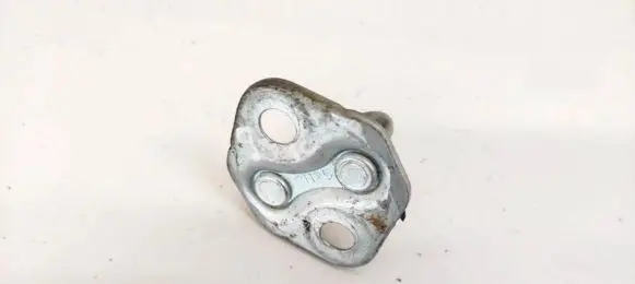 Mazda 2 Front door lock loop/hook striker 3H25