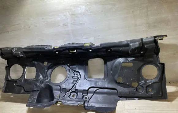 BMW 1 F70 Under panel sound insulation 5A2B069