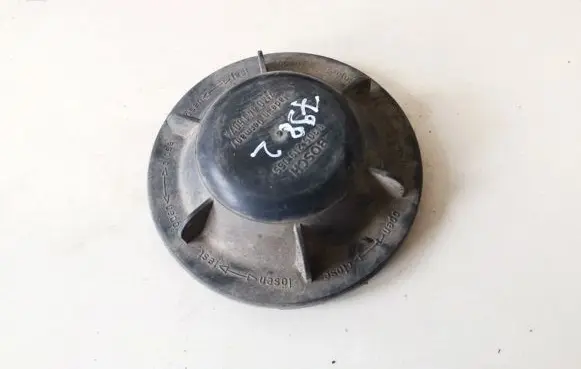 Headlight/headlamp dust cover