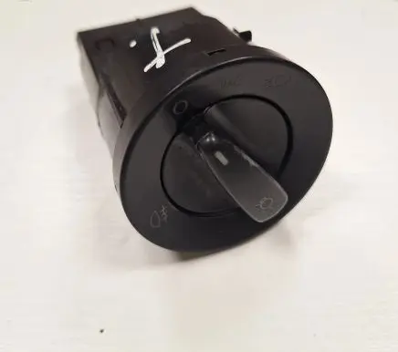 Volkswagen Golf IV Light switch BK71C0941531 C1K1768 04052030