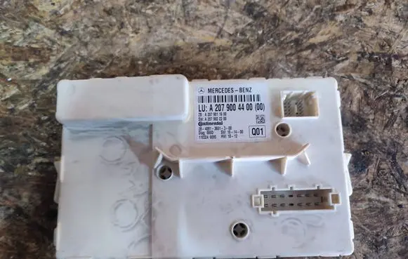 Mercedes-Benz E C207 W207 Other control units/modules A2079004400 A2079011600 A2079022200