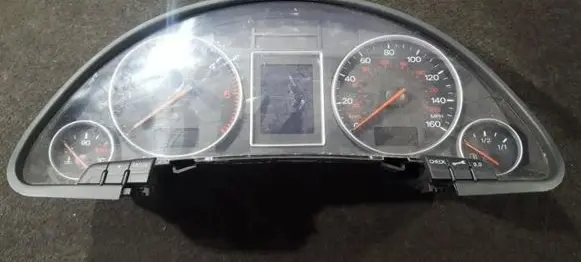 Audi A4 S4 B6 8E 8H Speedometer (instrument cluster) 8e0920950m
