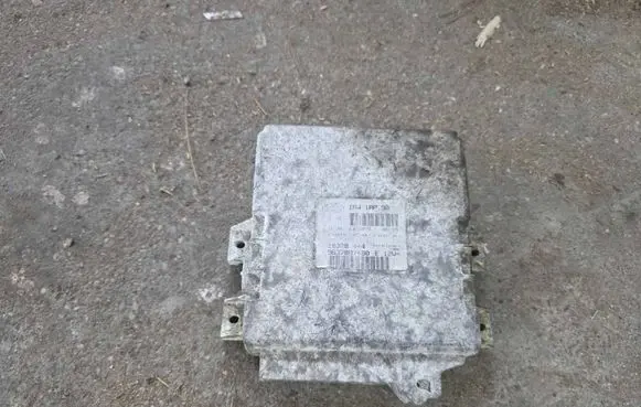 Peugeot 206 Engine control unit/module IAW1AP90