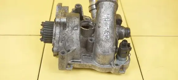 Skoda Octavia Mk2 (1Z) Water pump CDA