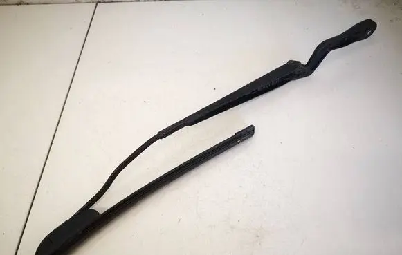 Skoda Fabia Mk1 (6Y) Front wiper blade arm 6Y1955409