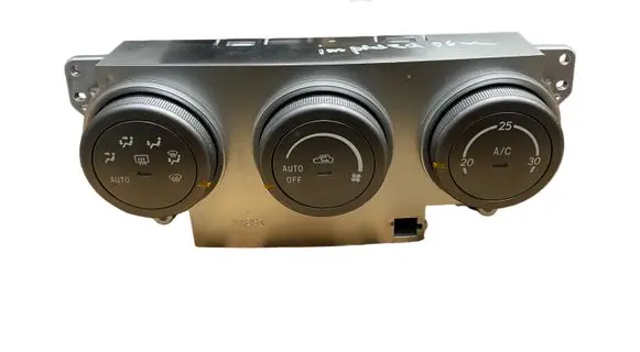 Subaru Impreza II Climate control unit A0200068A02001 72311FE080