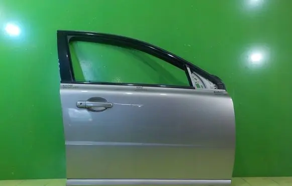 Volvo V70 Front door PRZOD PRAWE