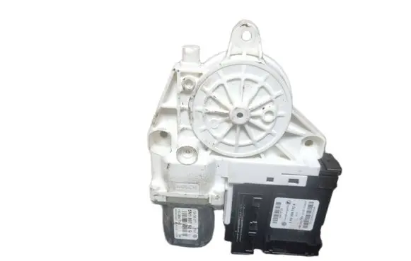 Volkswagen Golf Plus Front door window regulator motor 1K0959792K 5M1837402G