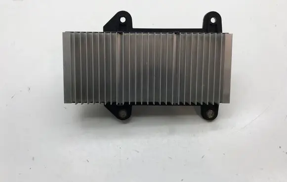 BMW 7 E65 E66 Power management control unit 6957026 8ES00827017 590589
