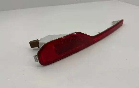 Volvo XC40 Rear fog light 32228783 T1811157939