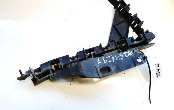 Citroen C4 I Picasso Front bumper mounting bracket 