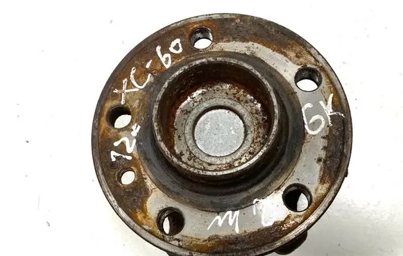 Volvo XC60 Rear wheel ball bearing 8G912C299